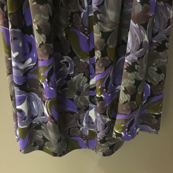 Vintage 80s Union Made Purple Rose Button Waist Pleated Midi Skirt - Picture 7 of 14